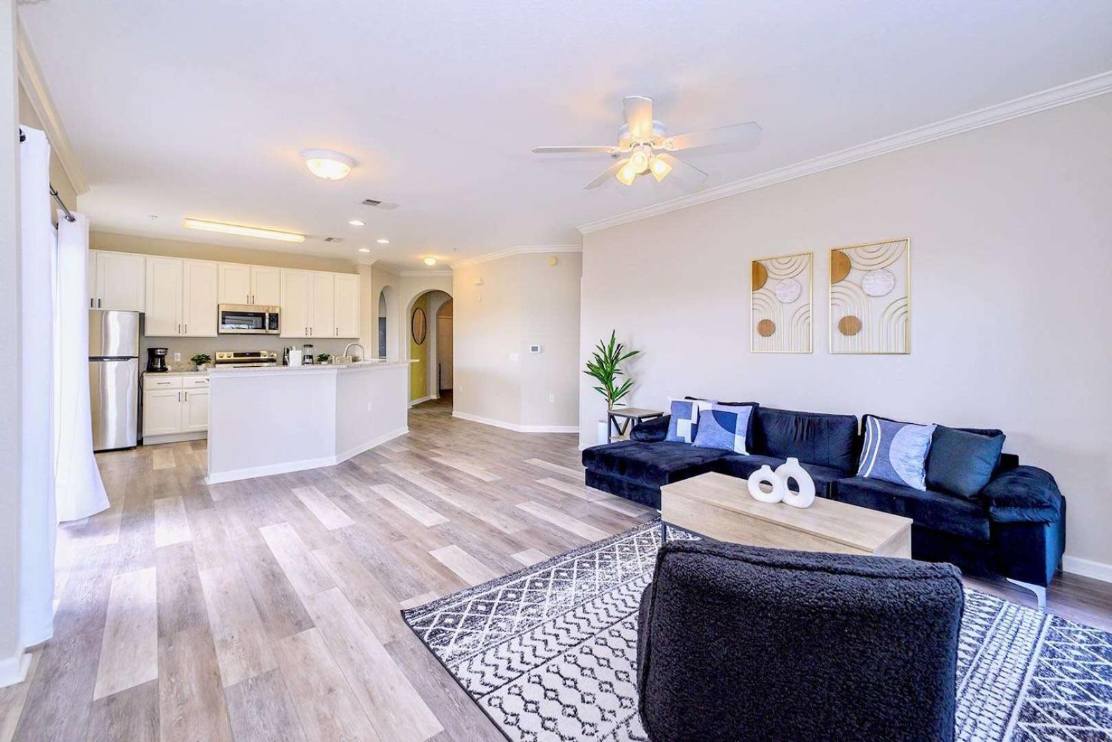 Cozy 2Br Condo - Private Balcony - Near Disney 奥兰多 外观 照片